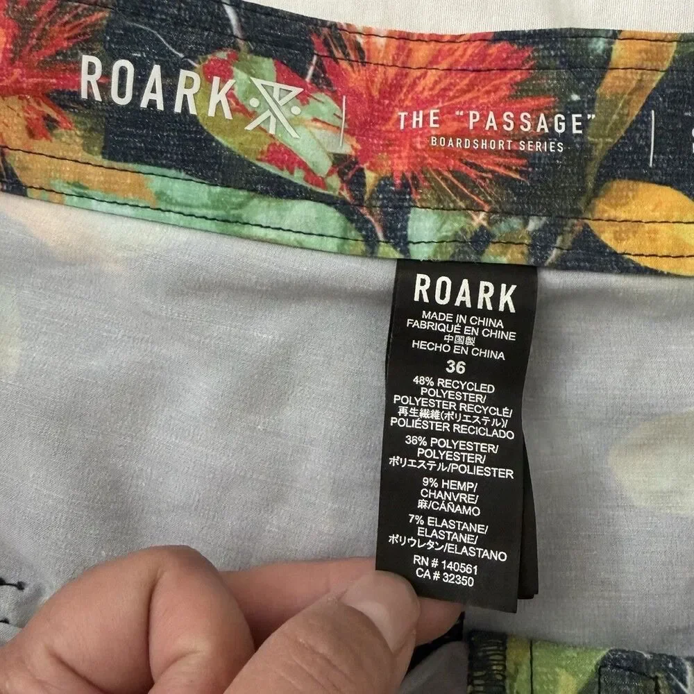 ROARK Passage‎ La Selva Board Shorts Mens 36 Blue Floral Print Hemp Blend Beach